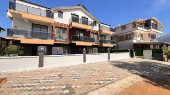 位于Fethiye Gunlukbasi的全新复式公寓